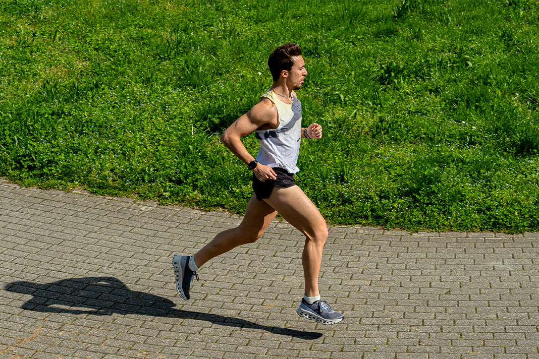 On Running Cloudmonster 3 Gabriele Ammoni