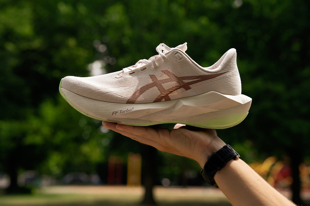 ASICS NOVABLAST 6