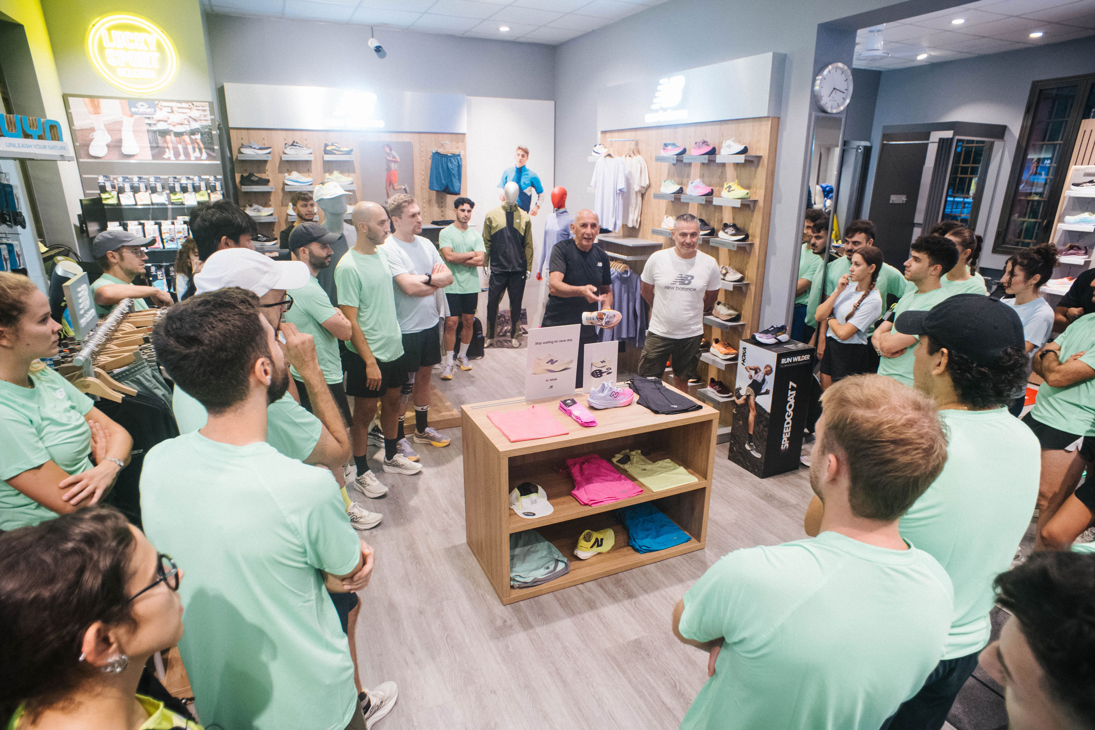 Fast Shoes Tour New Balance Bologna